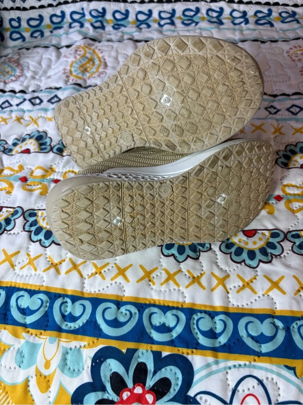 Red Kids Tan Knit Slip-On Sneakers with White Sole